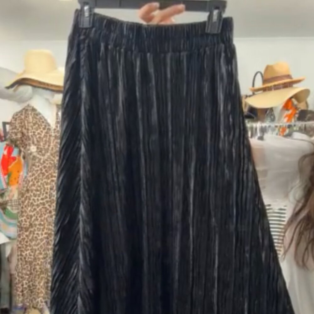 MOMS SKIRT